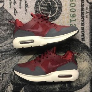 Nike air max prime SL team red Sz 10 Mens